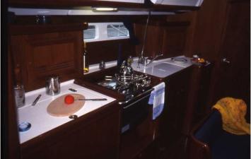 Yachtcharter Oceanis clippper 423 pantry 4 Cab