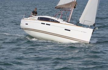 Yachtcharter Sun Odyssey 41 DS 2cab top