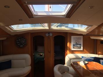 Yachtcharter jeanneau sun odyssey 54 ds interior