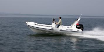 Yachtcharter Lomac 675 IN top