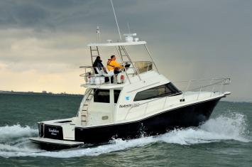 Yachtcharter Rodman 1250 Fisher Pro 2cab top