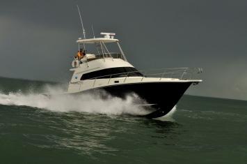 Yachtcharter Rodman 1250 Fisher Pro 2cab outer