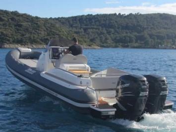 Yachtcharter CLUBMAN 28 Mercury 500