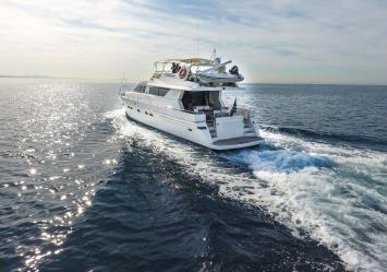 Yachtcharter Technema 67 4cab back