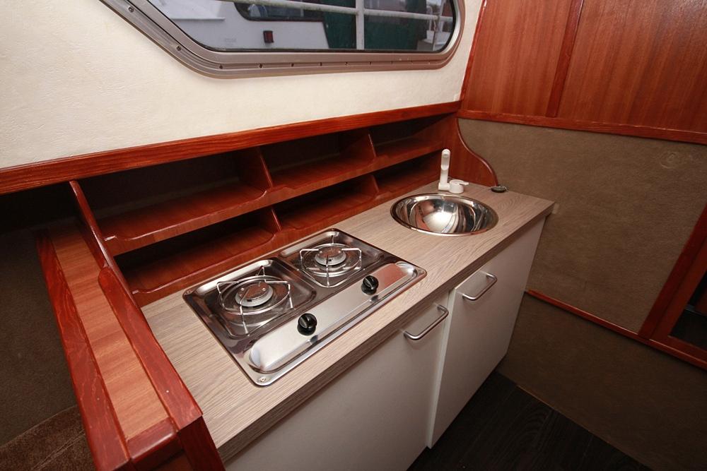 Yachtcharter Cascaruda Sportsman 1cab