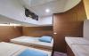 Yachtcharter Leader 33 2cab inner