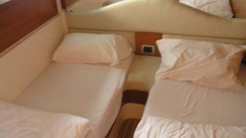 Yachtcharter Salpa 38.5 3cab salon