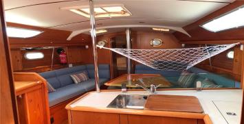 Yachtcharter Sun Odyssey 36.2 cab 3 inner view