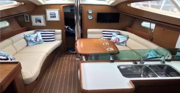 Yachtcharter Sun Odyssey 39 DS 2Cab inner