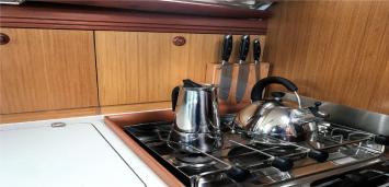 Yachtcharter Sun Odyssey 39 DS 2Cab Stove