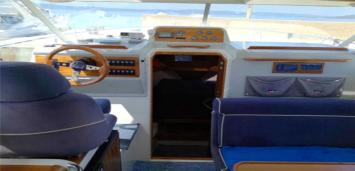 Yachtcharter Nimbus 280 Coupe 2 cab frontview