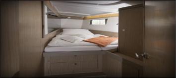 Yachtcharter Oceanis 48 5 cab Cabin