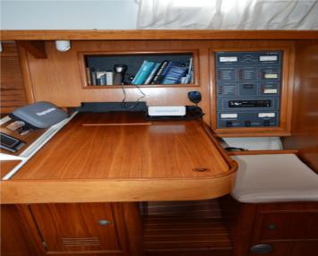 Yachtcharter Sun Odyssey 42 4cab Pantry