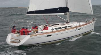 Yachtcharter Sun Odyssey 42 i 3 Cab Top