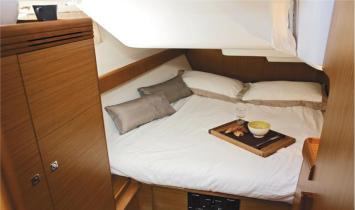 Yachtcharter Sun Odyssey 42 i 3 Cab Cabin