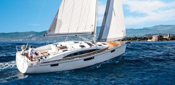 Yachtcharter Bavaria 42 Vision 2cab Top