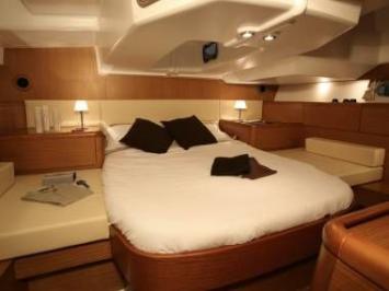 Yachtcharter Sun Odyssey 45 DS cab 3 Cabin