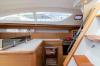 Yachtcharter jeanneau sun odyssey 45 ds 4 cab Pantry