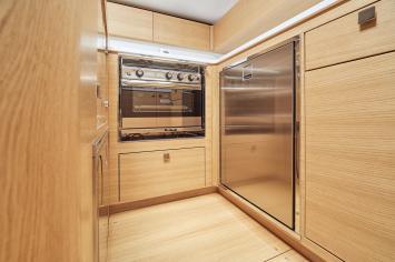 Yachtcharter ELAN GT6 Cab 2 Pantry