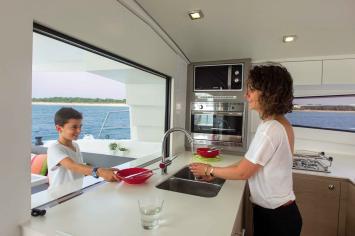 Yachtcharter Bali 4.5 4 cab Pantry