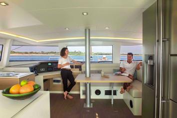 Yachtcharter BALI 4.5 cab 3 Interior