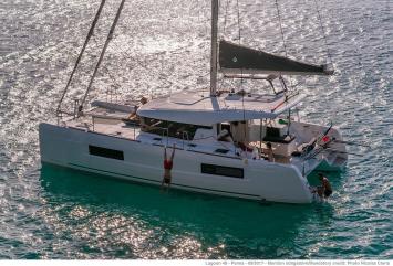 Yachtcharter Lagoon 40 3cab top