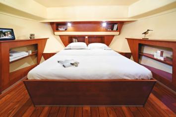 Yachtcharter Estivale Sixto Green Cab 3 Bed