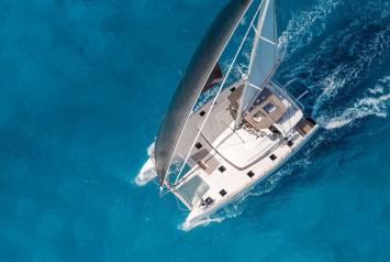 Yachtcharter lagoon52F 4cab top