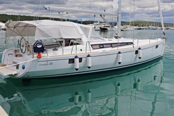 Yachtcharter Oceanis48 5Cab 6