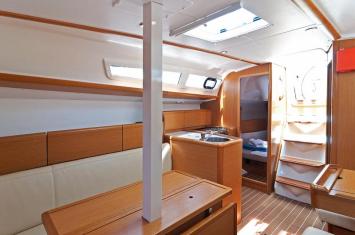 Yachtcharter SunOdyssey33i 7