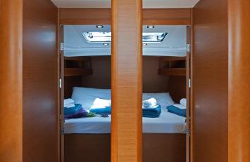Yachtcharter SunOdyssey469 11