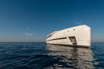 Yachtcharter Bugari100 33
