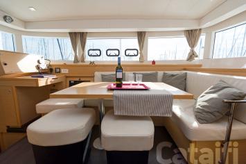 Yachtcharter Lagoon39 19