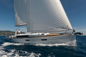 Yachtcharter Oceanis45 9