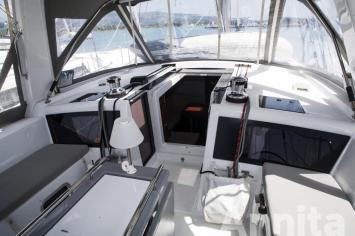 Yachtcharter Oceanis48 5Cab 19