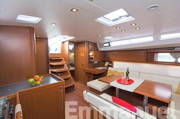 Yachtcharter Oceanis48 5Cab 37