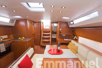 Yachtcharter Oceanis48 5Cab 38