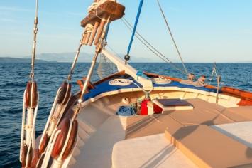 Yachtcharter Dona 11