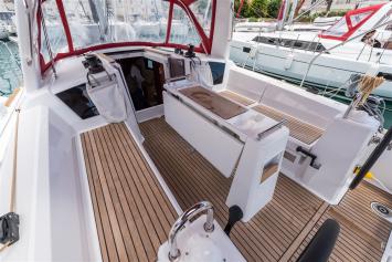 Yachtcharter Oceanis35 4