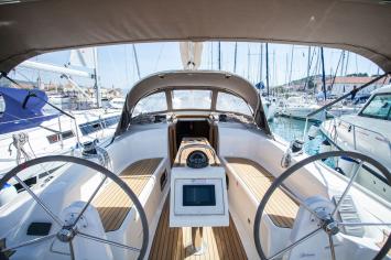 Yachtcharter BavariaCruiser34 1