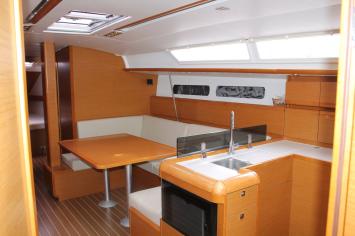 Yachtcharter SunOdyssey439 16