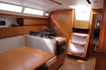 Yachtcharter SunOdyssey439 17