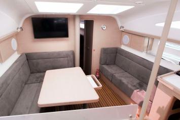 Yachtcharter Elan45Impression 19