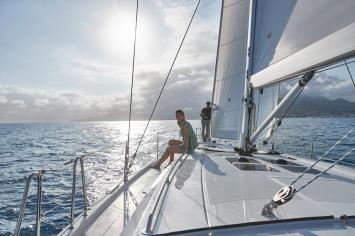 Yachtcharter BavariaC50Style 31cab 6