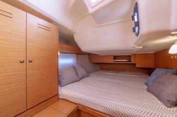 Yachtcharter Dufour430GrandLarge 9