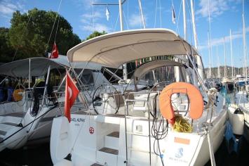 Yachtcharter Oceanis40 3