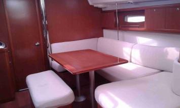 Yachtcharter Oceanis40 5