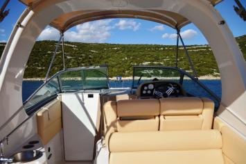Yachtcharter FourWinns278Vista 2