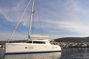 Yachtcharter lagoon 421 4 cabin title