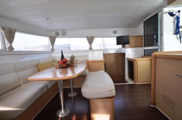 Yachtcharter Lagoon421 9